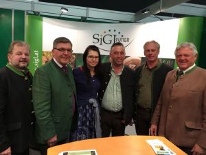 Viezpräsident der Landwirtschaftskammer Georg Wagner, Landesrat Josef Schwaiger, GF Christina Spatzenegger, Josef Hettegger, Hans Fasl, Landesjägermeister Josef Eder